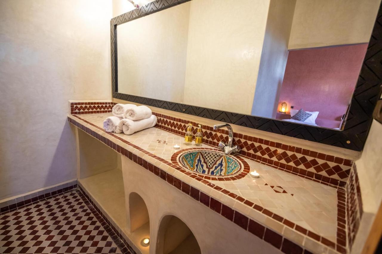 Riad Les jardins de Merzouga Buitenkant foto