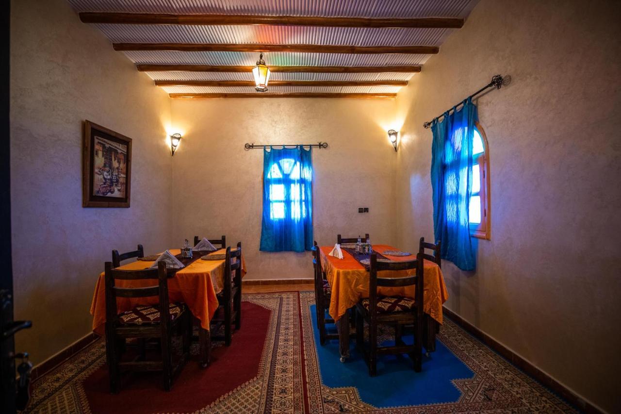 Riad Les jardins de Merzouga Buitenkant foto