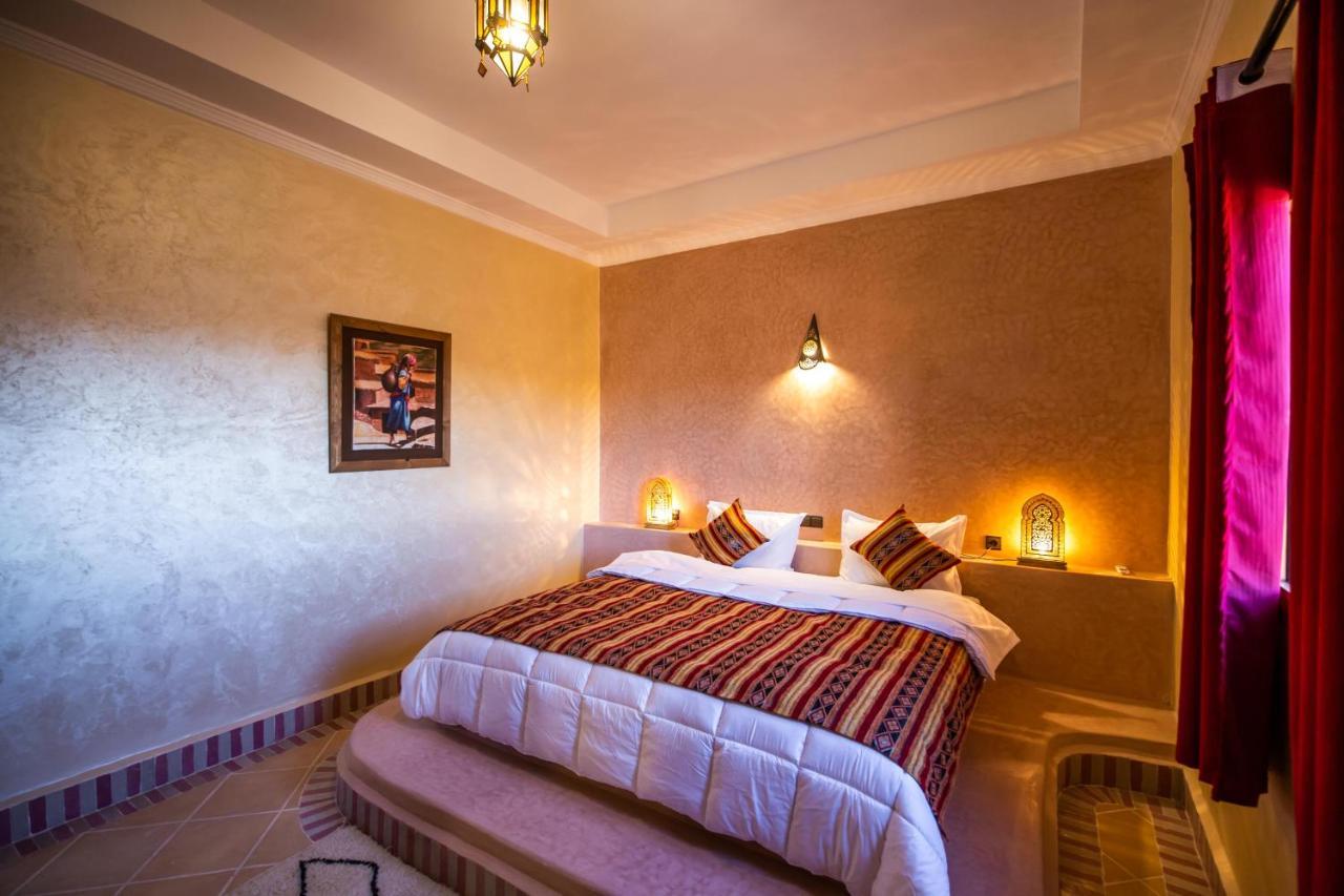Riad Les jardins de Merzouga Buitenkant foto